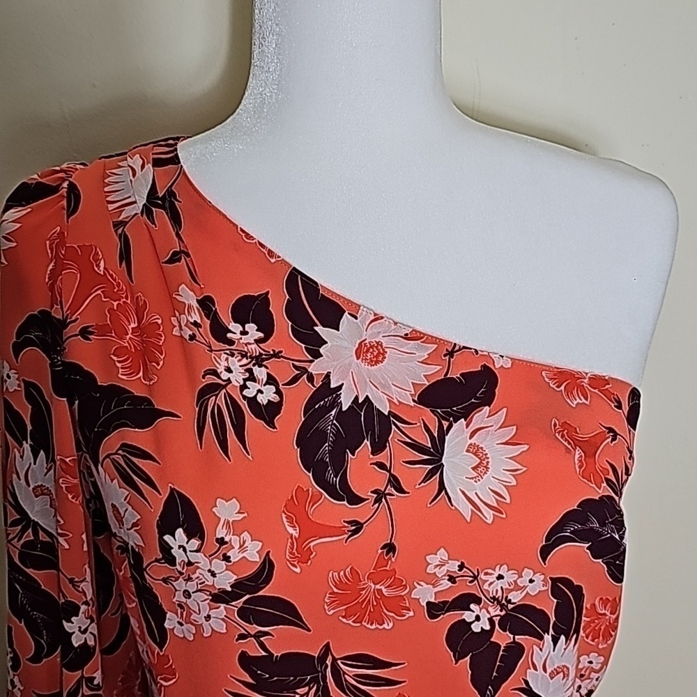 AnnTaylor One Shoulder Pink Floral Long Sleeve Blouse Size 2 - Picture 2 of 9